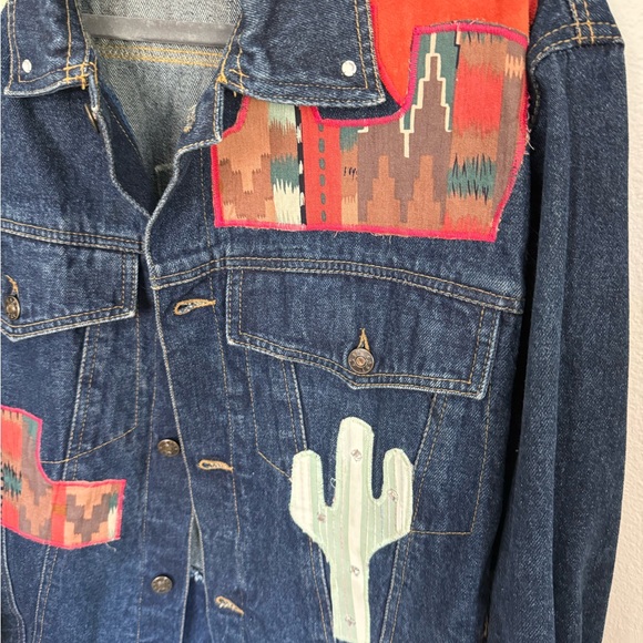 Vintage oversized Western Denim Jacket with Cactus and Southwestern Patches sZ M - Picture 3 of 14